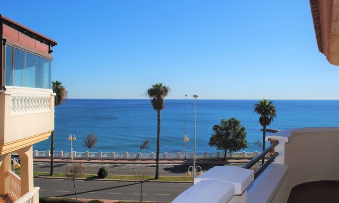 Torrequebrada Apartment | Large Apartment with Sea Views & Terrace