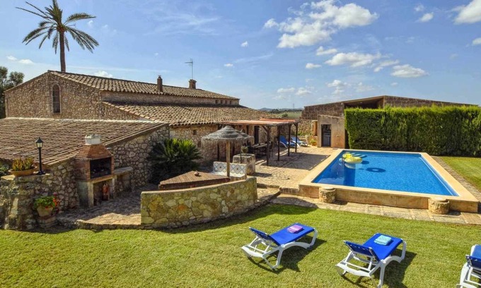 Vilafranca de Bonany House | Large country house ideal families up to 8 people