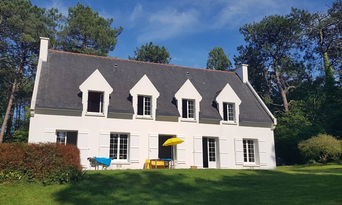 Crozon House | Large family home near Morgat beach, Kador woods