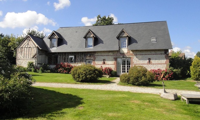 Honfleur Cottage | Large gite, quiet, close to Honfleur