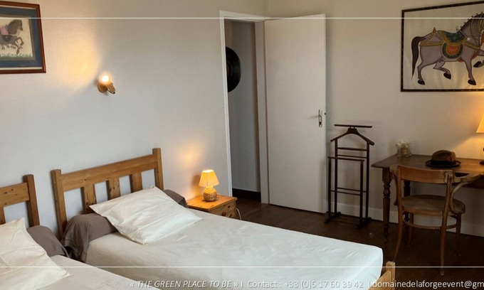 Villeneuve-sur-Bellot Other | Large Gite & Private Event Venue 85km from Paris