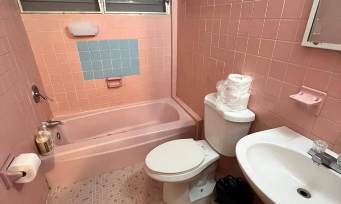 Santurce Apartment | Large high rise with over 35 Beds