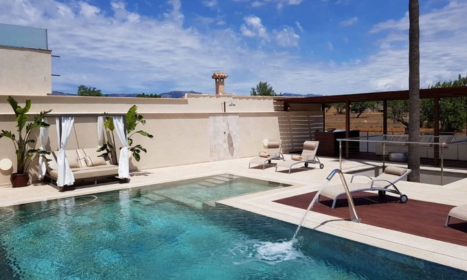 Establiments Villa | Large Holiday rental near Palma - Mallorca