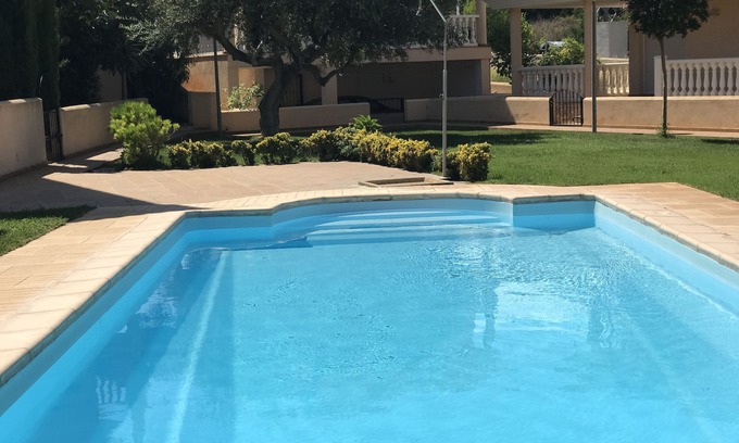 Peniscola Villa | Large Luxury Villa 800m from the Beach, Air Conditioning, Garage and Wifi