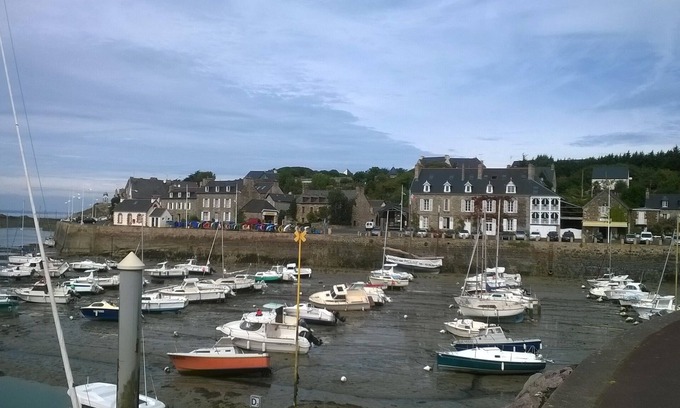 Pleneuf-Val-Andre Apartment | Large renovated Studio (= 3 rooms) on the 3rd floor, Splendid view of the port