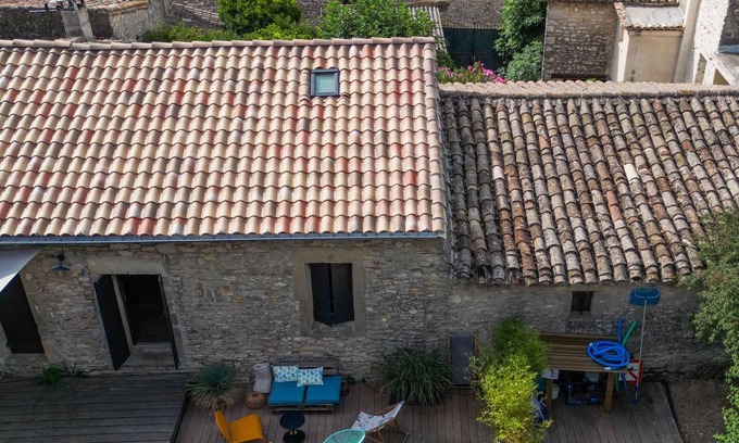 Asperes House | Large stone vacation home South of France