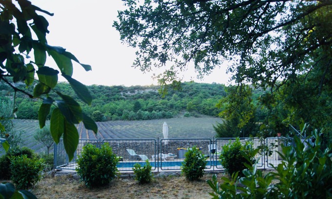 Murs House | Large traditional stone house with swimming pool