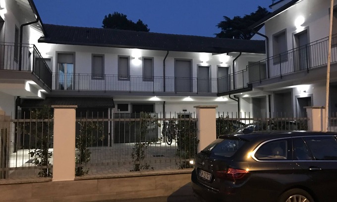 Senago Apartment | LARGE TWO-ROOM APARTMENT2 MILAN FAIR APP2