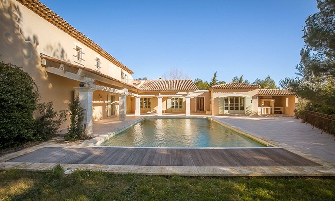 Pont Royal Villa | Large upscale property, 8 bedrooms 7 bathrooms,heating pool,sauna,air cond.,Golf