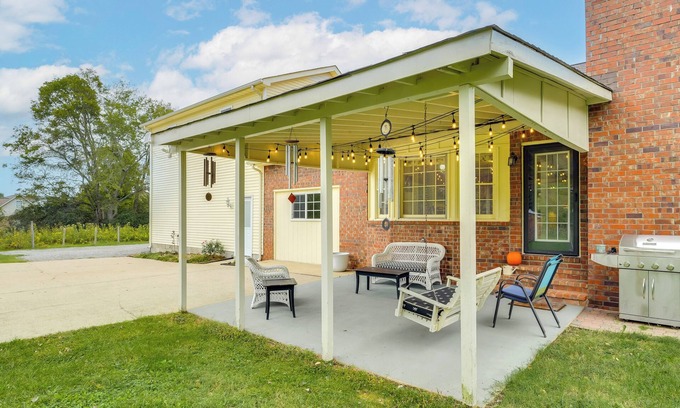 Murfreesboro House | Large Yard & Basketball Hoop: Murfreesboro Home!