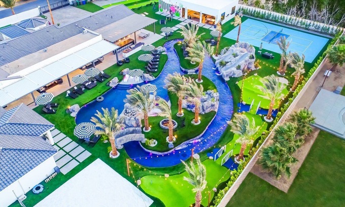 Anastacia House | Largest Lazy River Resort!Theater,Pickleball,GameRM