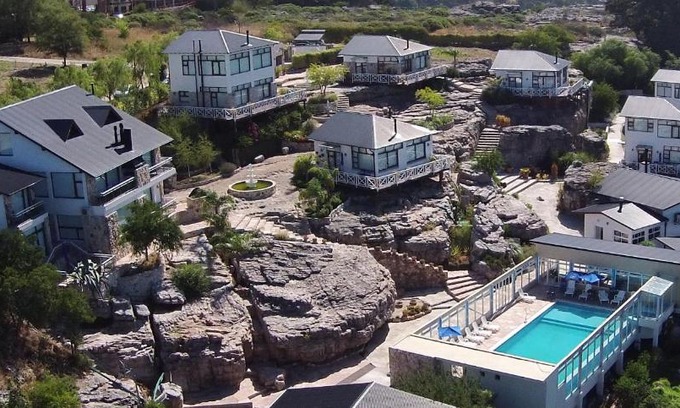 Sierra de los Padres Cabin | Las Piedras VIP Lodging