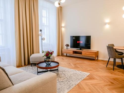 Old Town Apartment | Laurinska 1 Apartments