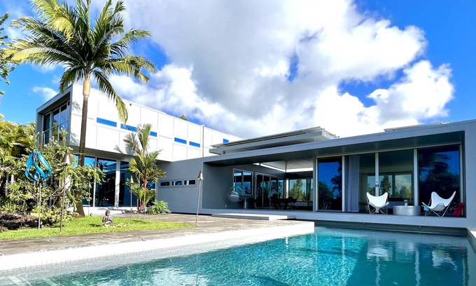 Puna Palisades Villa | Lava Flow House Pool Ocean View Kehena Beach w A/C