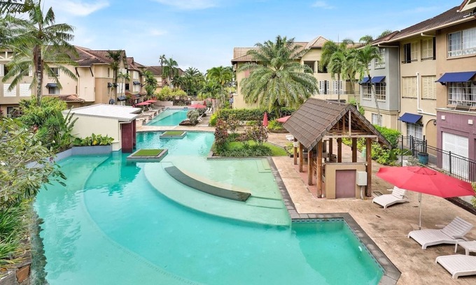 Cairns North Apartment | Lavender Lakes - Tranquil Resort Apartment | 4 Pools | Near Botanical Gardens & CBD