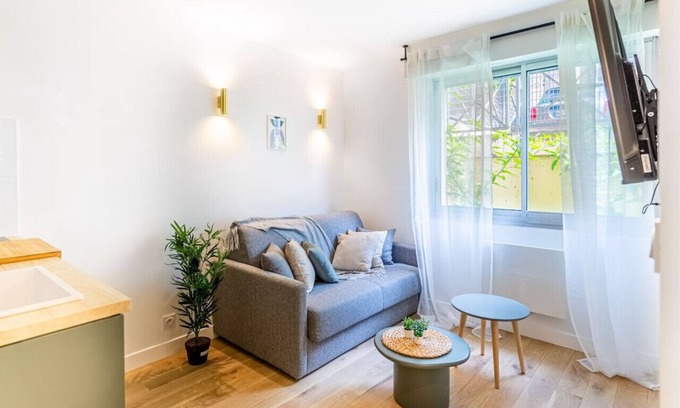 Grand Parc-Paul Doumer Apartment | Lavie Maison: Studio Équipé