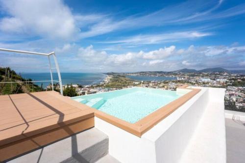 Monte di Procida House | Lavinum