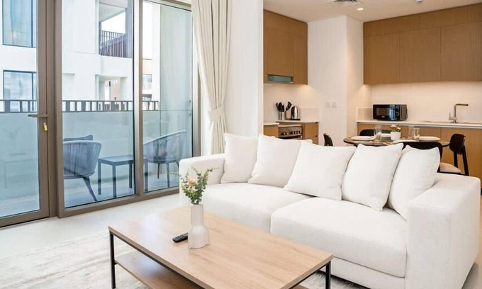 Dubai Apartment | Lavish 2BR in Creek Harbor with Beach Access