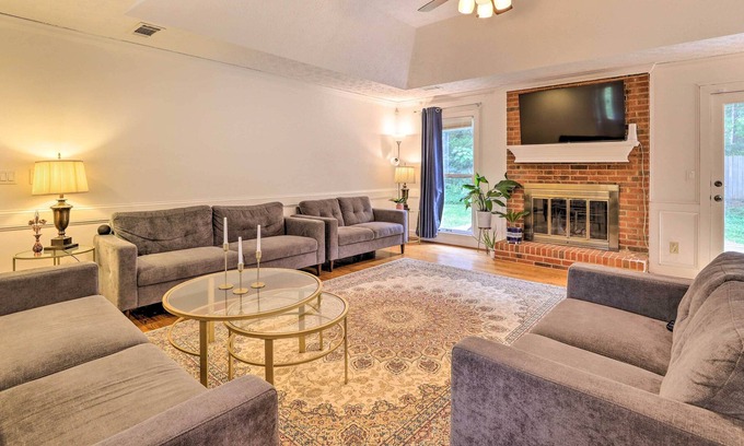 Lawrenceville House | Lawrenceville Family Home w/ Backyard + Grill