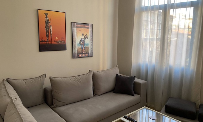 Lesvos House | LAZARTE.εξαιρετικά ανακαινισμένο αρχοντικό στο κεντρο της Μυτιλήνης