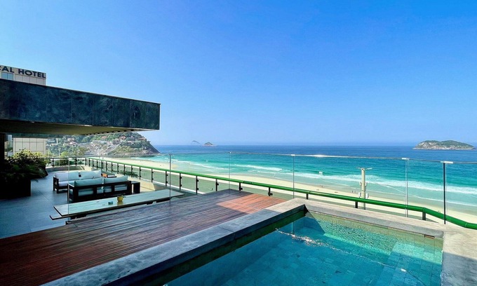 Barra da Tijuca Apartment | LB - #RJ105 Linear Penthouse 04 Suites Sea Front Pepê Vacation Rentals