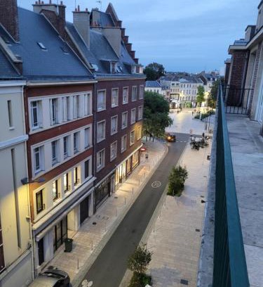 Centre Ville Apartment | le balcon d'Amiens