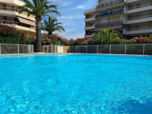 Frejus Plage Apartment | le balcon de Funès, proche des plages