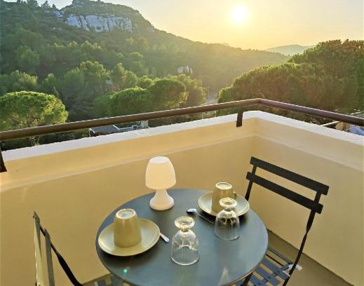 Les Baux-de-Provence Apartment | Le Baussenc Appart'Hôtel