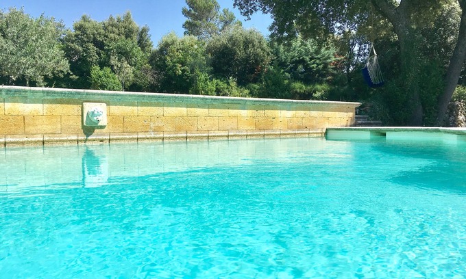 Saint-Marc-Jaumegarde House | Le Cabanon Sainte Victoire a few kilometers from Aix en Provence