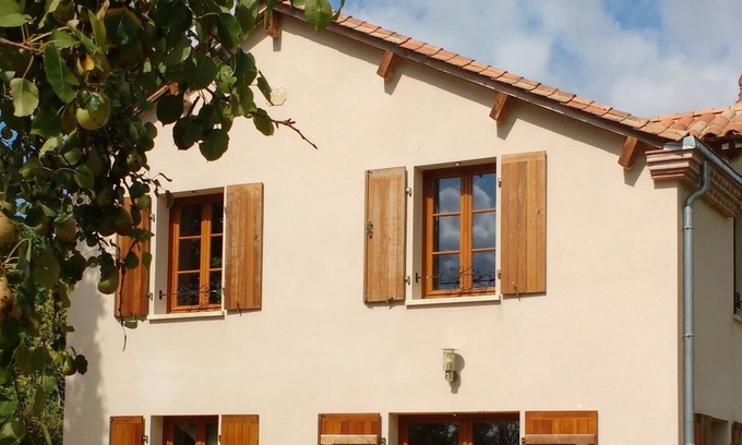 Varaignes House | Le Claud d'amour with Hot tub & swimming pool