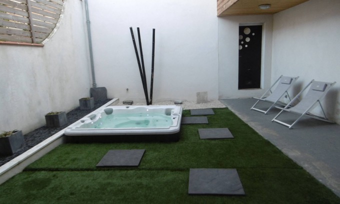 Sarrant House | Le Clos D'ondres -spa Privé