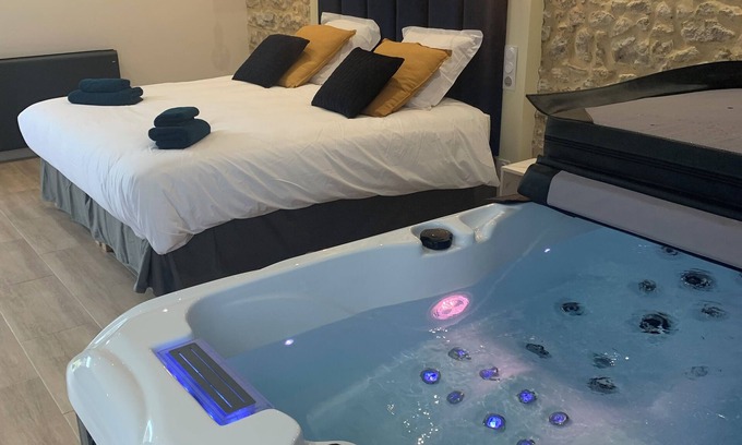 Treuzy-Levelay House | Le Clos des Lys