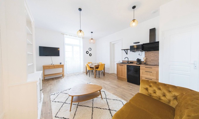 Chatellerault Apartment | Le Clos Hérault - Héos