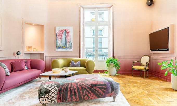 Graslin - Commerce Apartment | Le Crébillon – Élégance et Prestige au Cœur de Nantes