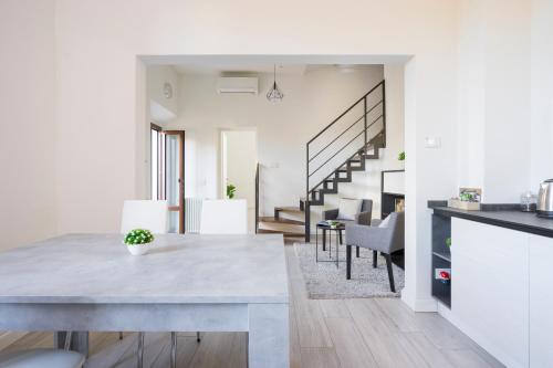 Santissima Annunziata Apartment | "Le Cure Home" Appartamento con 2 Camere Matrimoniali, Terrazzo