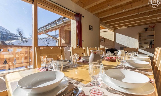 Saint-Sorlin-d'Arves House | LE Curtil DE Colette