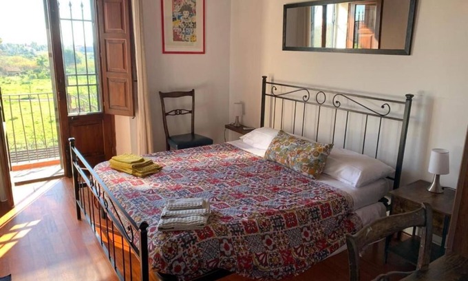 Fondachello House | Le decime tranquil retreat 10 minutes to Taormina. Double room in 1800's casale