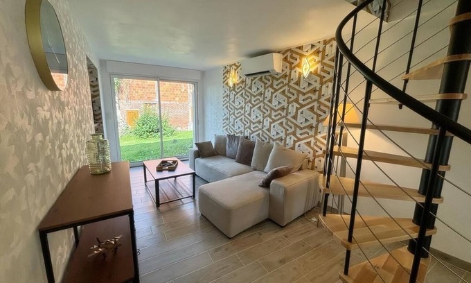 Oeuilly House | Le Domaine de l'étang La Saboterie