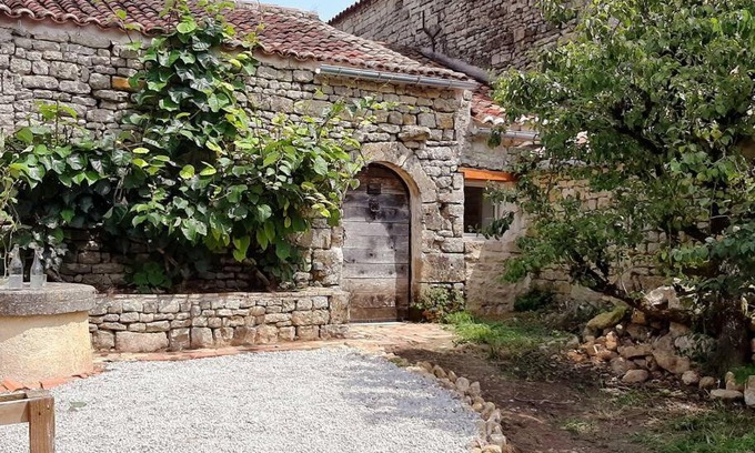 Foussais-Payre House | Le Fournil de Payré