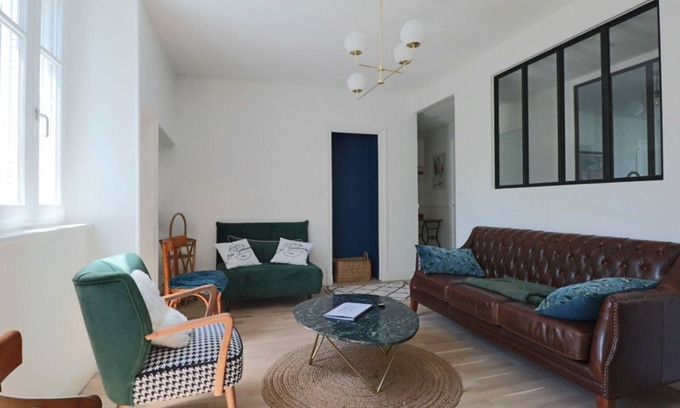 La Bourboule Apartment | Le Gentiane - Villa Chanterive with Mountain View and Wi-Fi