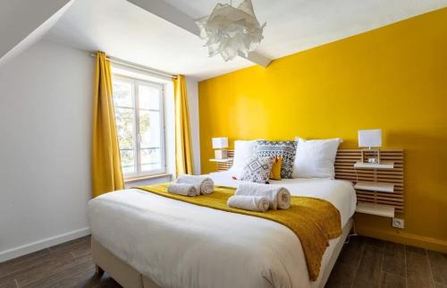 Saint-Servan Apartment | Le George V - Beau 2 chambres - Coeur de St Servan