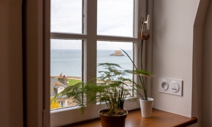 Intra Muros Apartment | le Grand Bé by Interhome