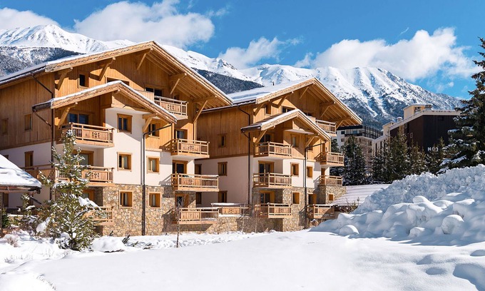 Saint-Chaffrey Apartment | Le Hameau du Rocher Blanc by Interhome