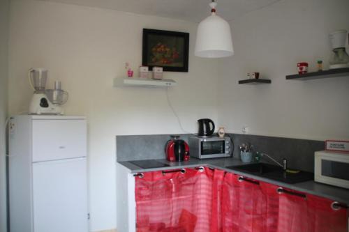 Fontaine-de-Vaucluse Apartment | Le Jardin de Zé