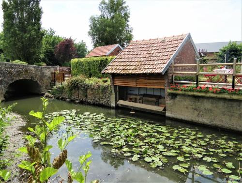 Dangeau House | Le Lavoir Secret - hébergement atypique dans un joli cadre bucolique