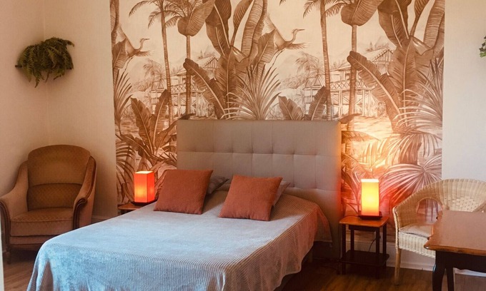 Ecueille Bed & Breakfast | Le Lion d'Or room 4 people wifi (11)