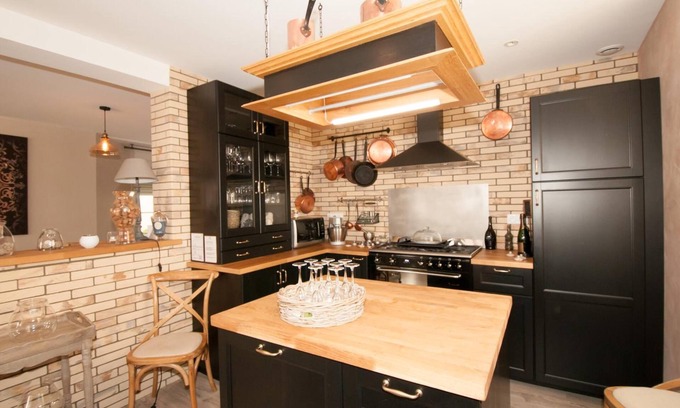 Verzy House | Le Logis Aux Bulles