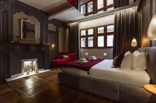 Vitre House | Le Love Castel Bien-être & pièce secrète