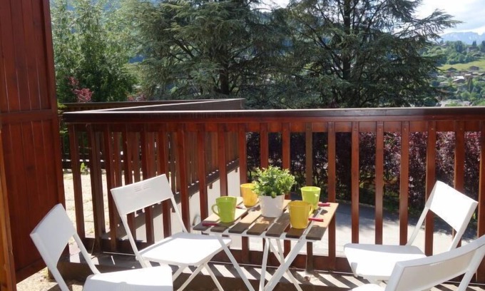 Saint-Gervais-les-Bains Apartment | Le Martagon 007 by Interhome