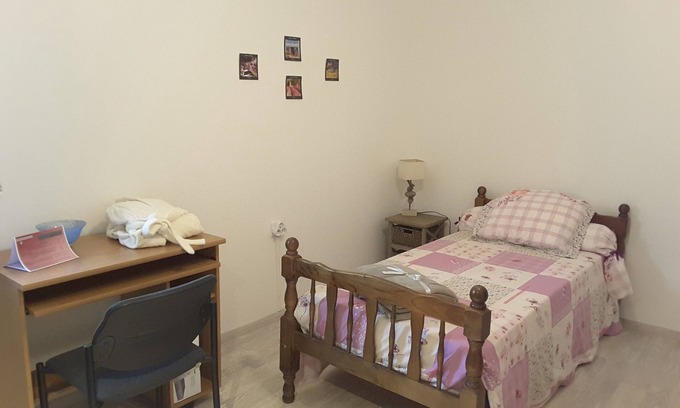 Saint-Maximin House | Le Mas de Tiomka - single B & B, swimming pool, quiet 4km Uzès